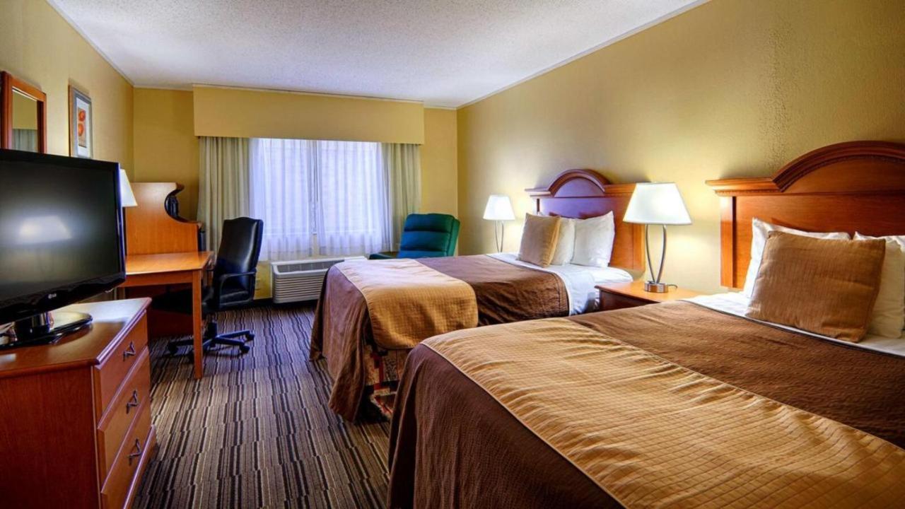 Norwood Inn & Suites Mankato North Mankato エクステリア 写真